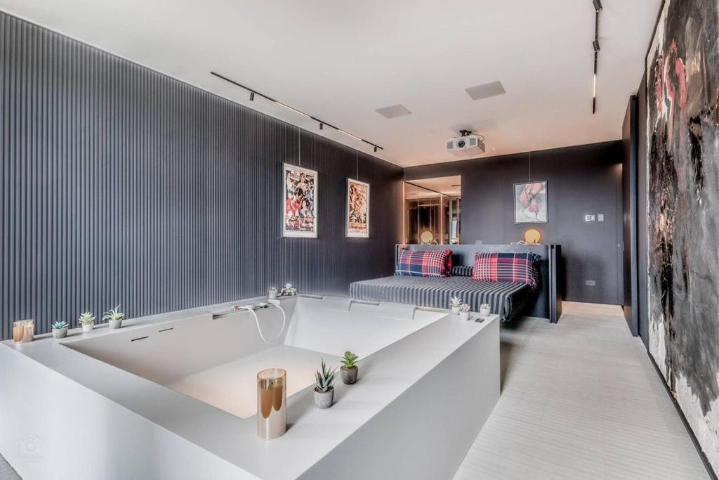 Rhome48-new In The Historic Center *